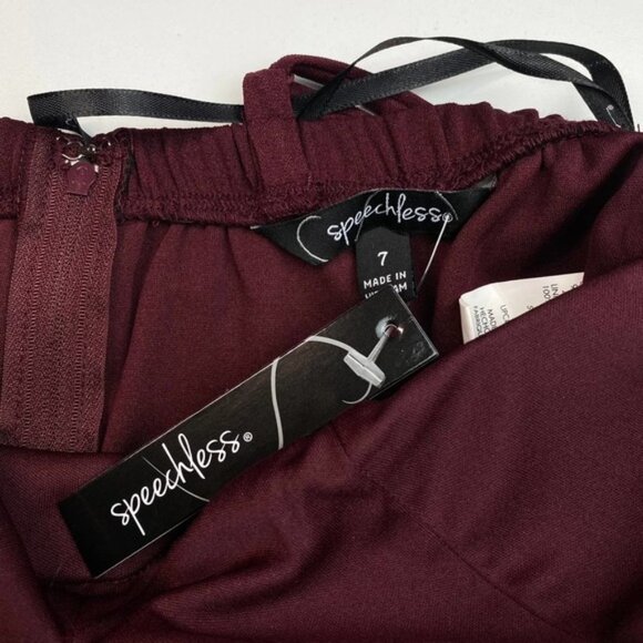 NWT Speechless Women's Juniors Scalloped V-Neck High Low Dress Sz 7 Wine - Picture 4 of 5